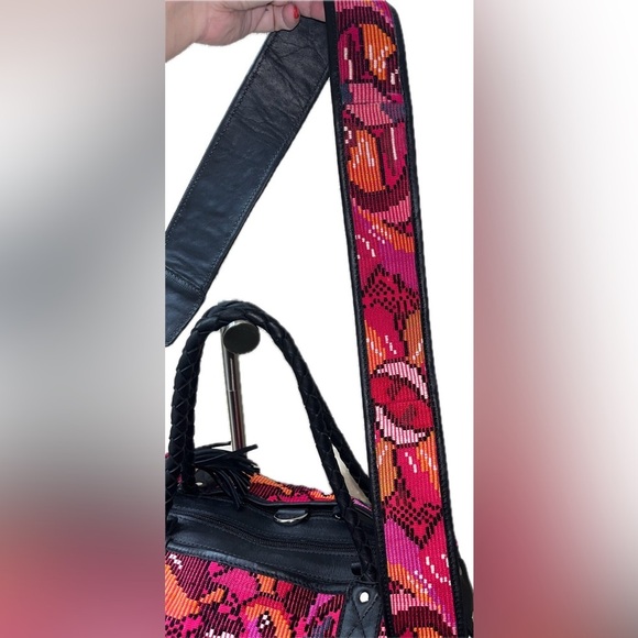 Amado Women's Crossbody Leather & Fabric Convertable Day BagBraided Handles NWOT - Picture 10 of 15